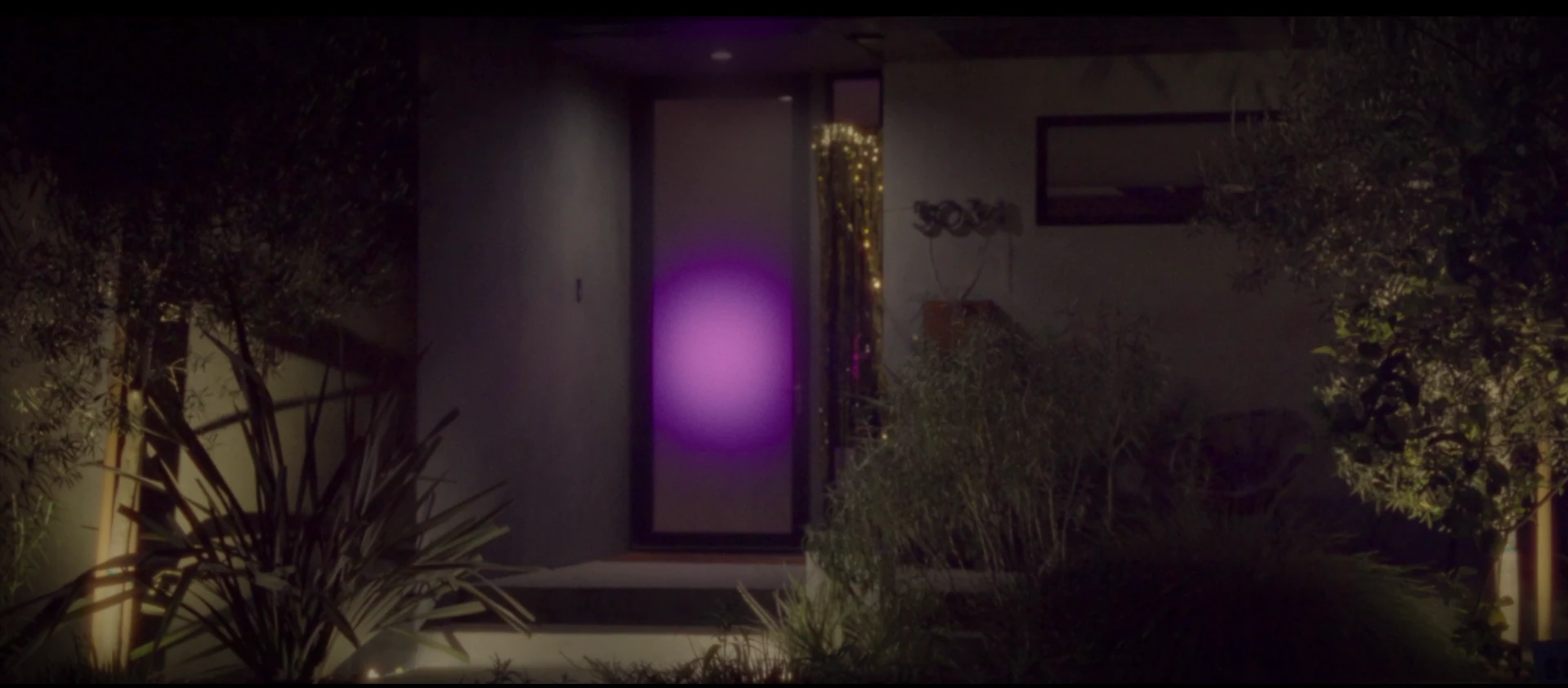 Crashers, still 5